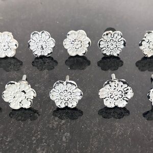 Set of 10 Round Metal Shabby Chic Whit Embossed Knob Hardware
